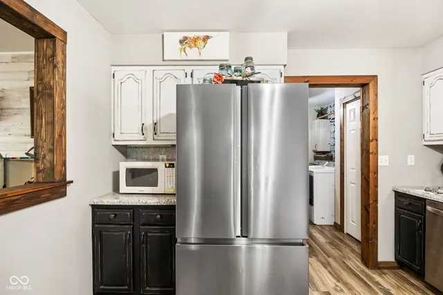 $474,900 | 527 East 125 South, Williamsport, IN 47993