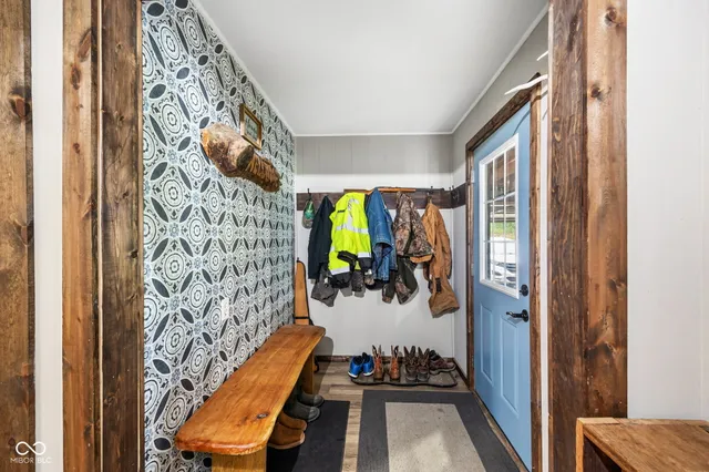 $474,900 | 527 East 125 South, Williamsport, IN 47993