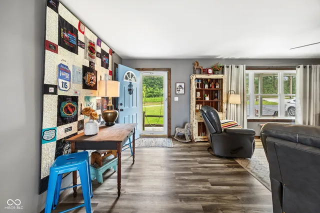 $474,900 | 527 East 125 South, Williamsport, IN 47993