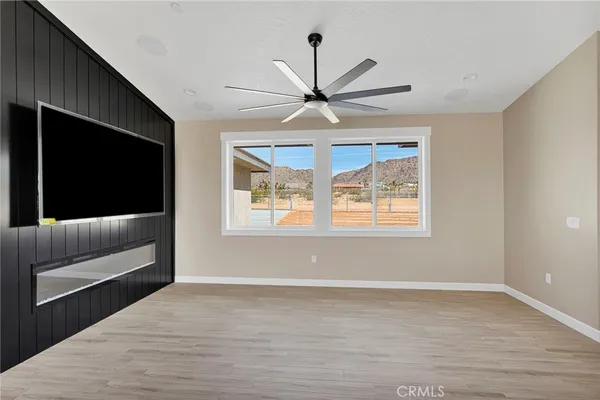 $599,750 | 23771 Pala, Apple Valley, CA 92307