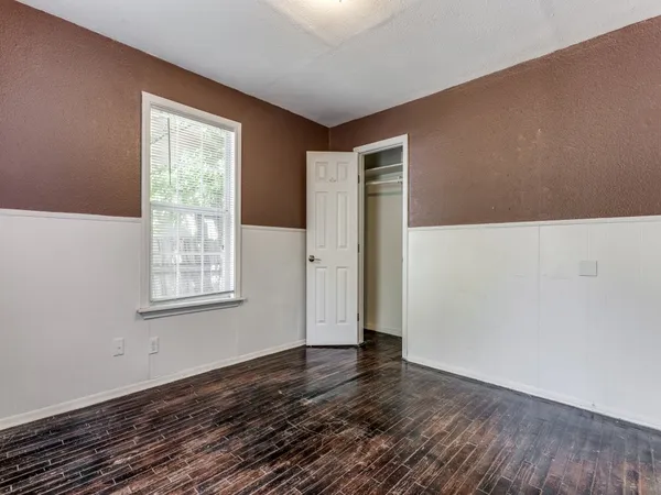 $1,950 | 1136 Garland Avenue, Austin, TX 78721