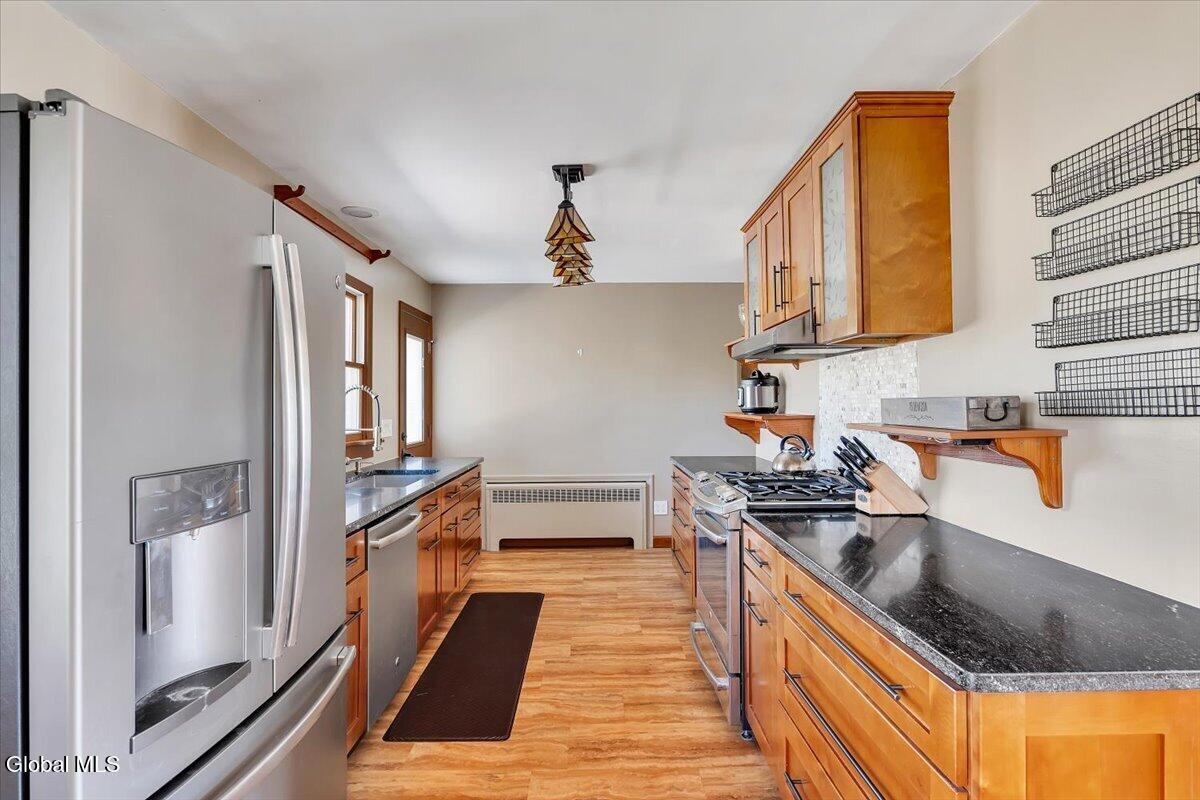 16 Denison Road Colonie, NY 12309 - Photo 11 of 48 12-P1792025