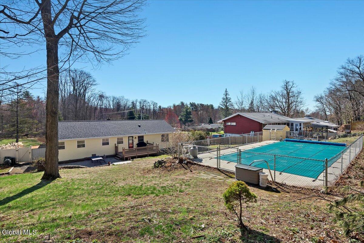 16 Denison Road Colonie, NY 12309 - Photo 35 of 48 50-P1791874