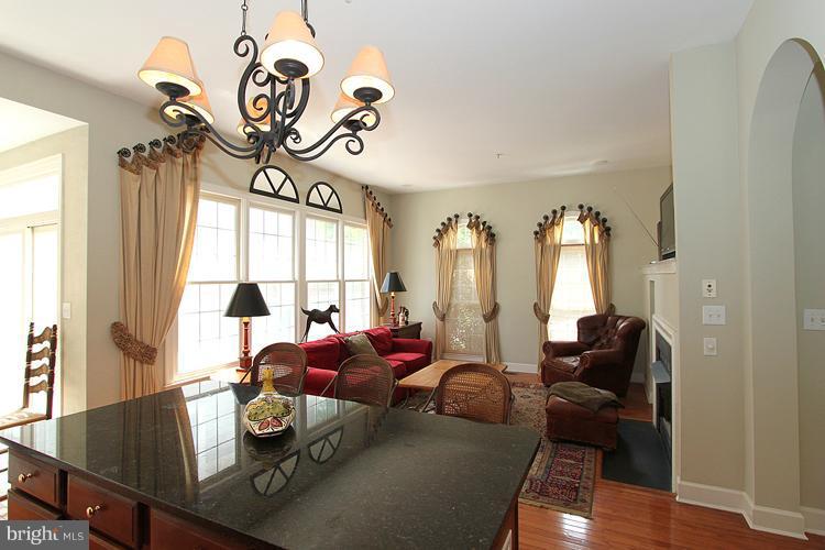 201 Hart Road Gaithersburg, MD 20878 - Photo 11 of 30 Kitchen