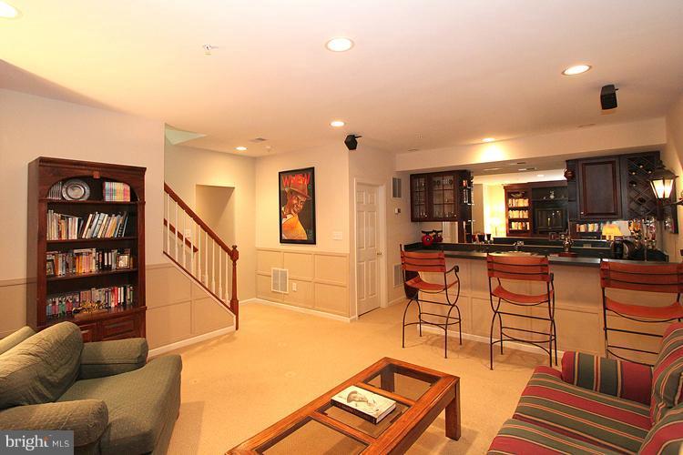 201 Hart Road Gaithersburg, MD 20878 - Photo 22 of 30 Basement