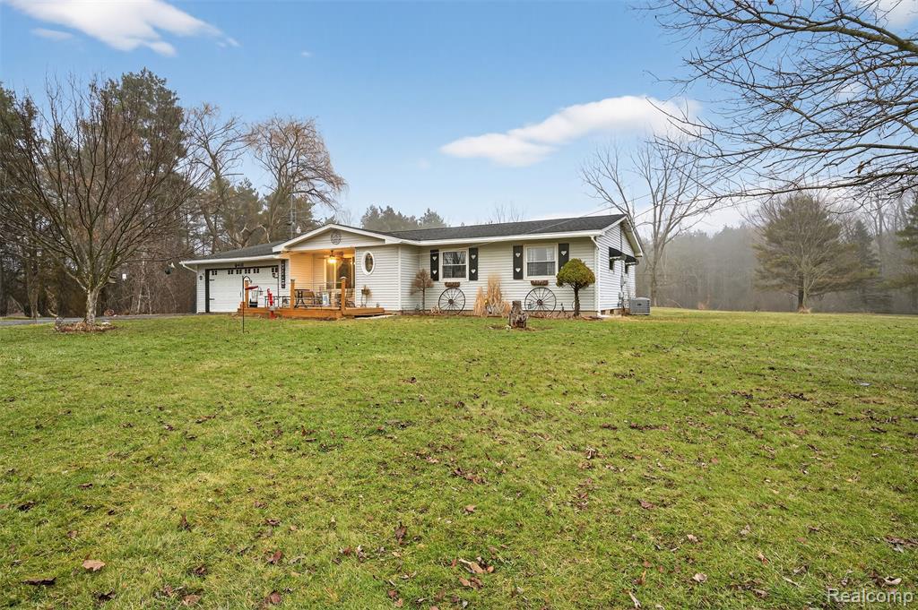 9411 South Jennings Road Grand Blanc, MI 48439 - Photo 3 of 40 Gallery Image 3