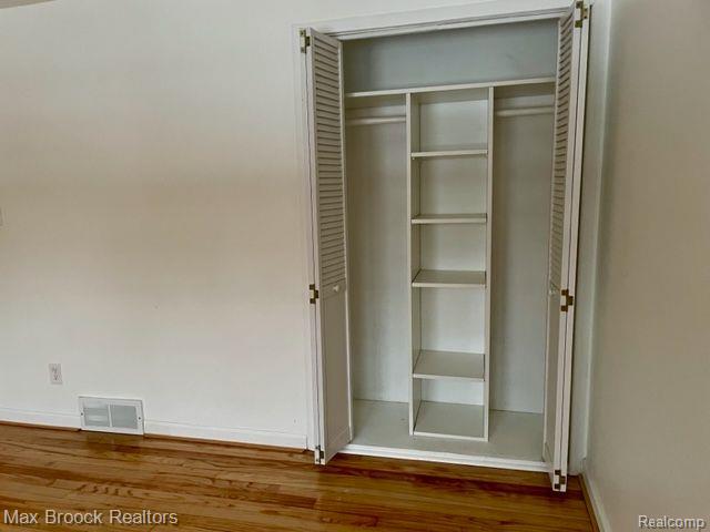 1942 Graefield Road Birmingham, MI 48009 - Photo 15 of 23 Gallery Image 15