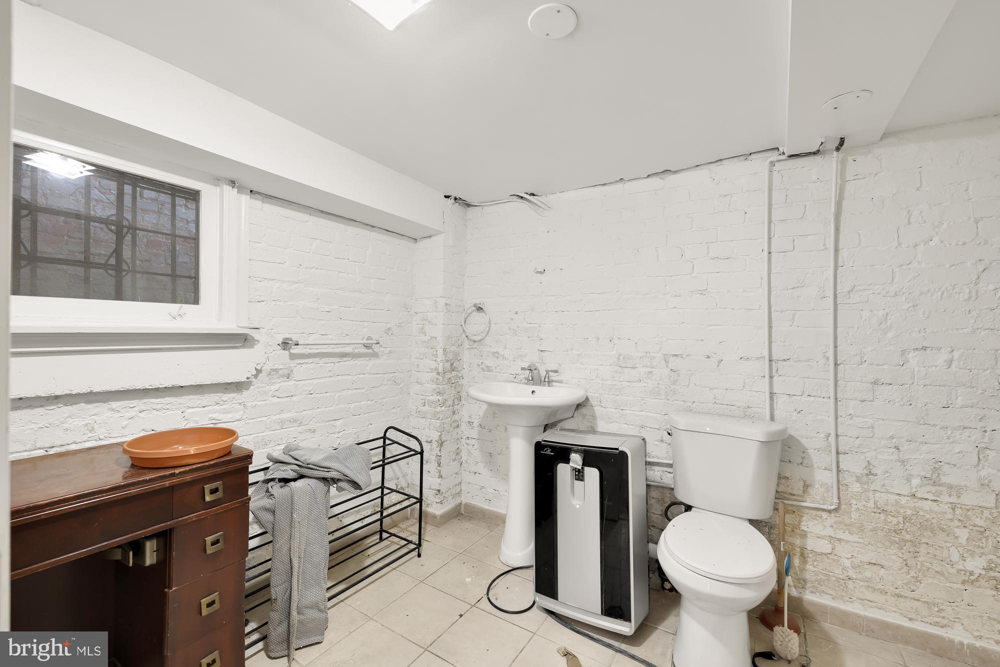 1628 3rd Street Northwest Washington, DC 20001 - Photo 33 of 37