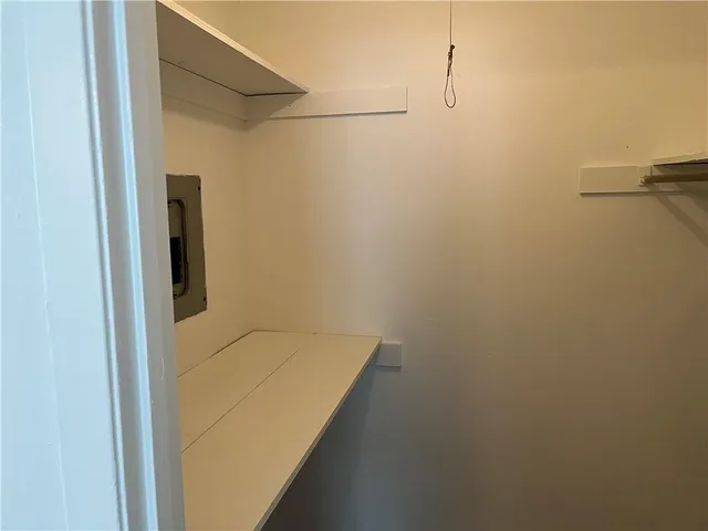 $1,250 | 2309 Manson Avenue, Unit D, Metairie, LA 70001