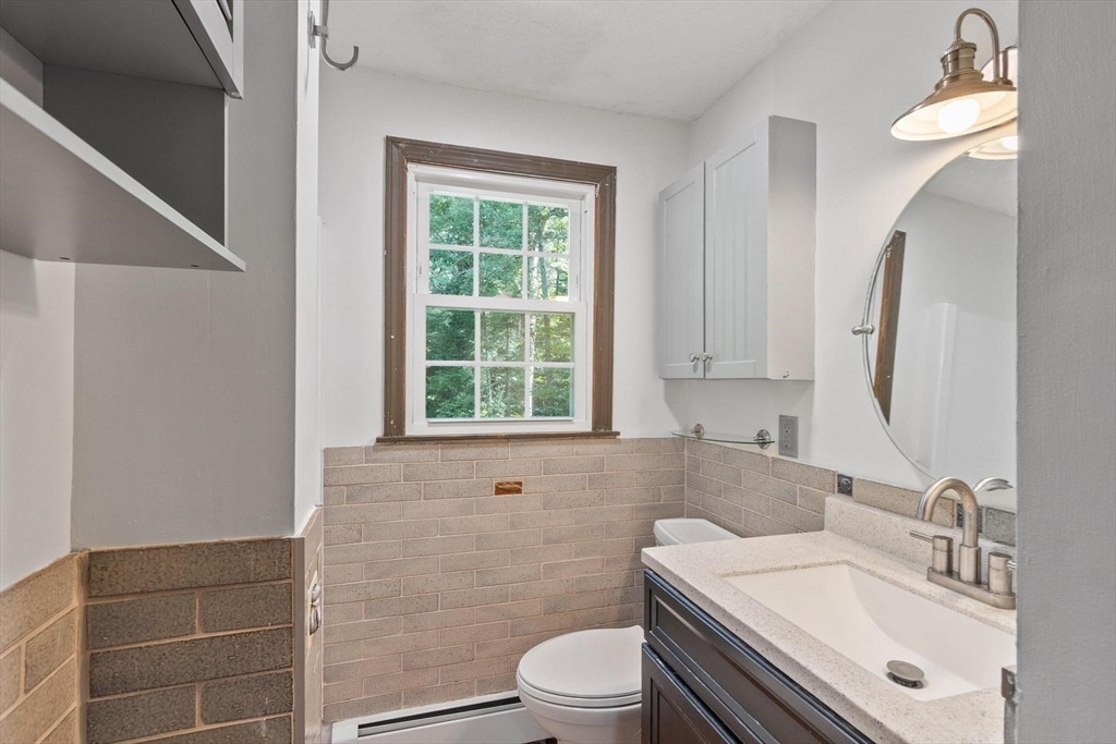 29 Tyler Road Townsend, MA 01469 - Photo 31 of 41