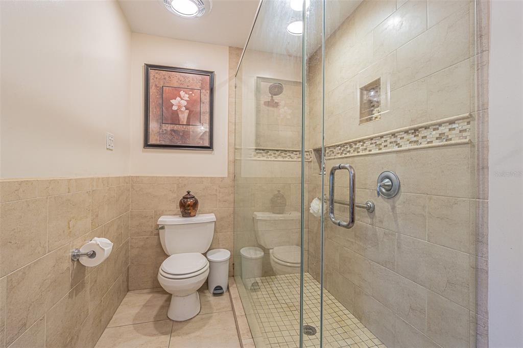 18125 Dorman Road Lithia, FL 33547 - Photo 19 of 56 Gallery Image 19