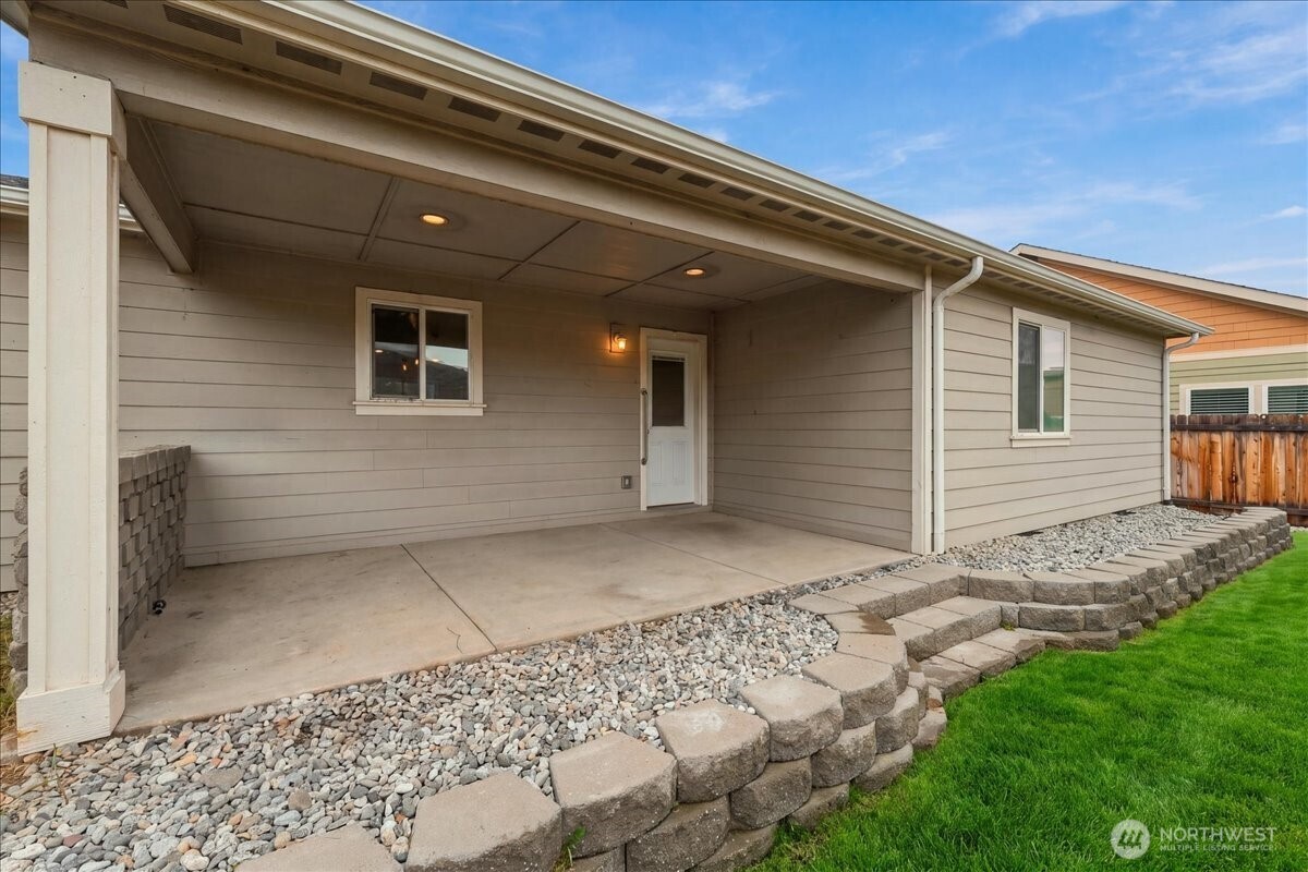 405 Ridgewood Drive Manson, WA 98831 - Photo 3 of 34 Gallery Image 3