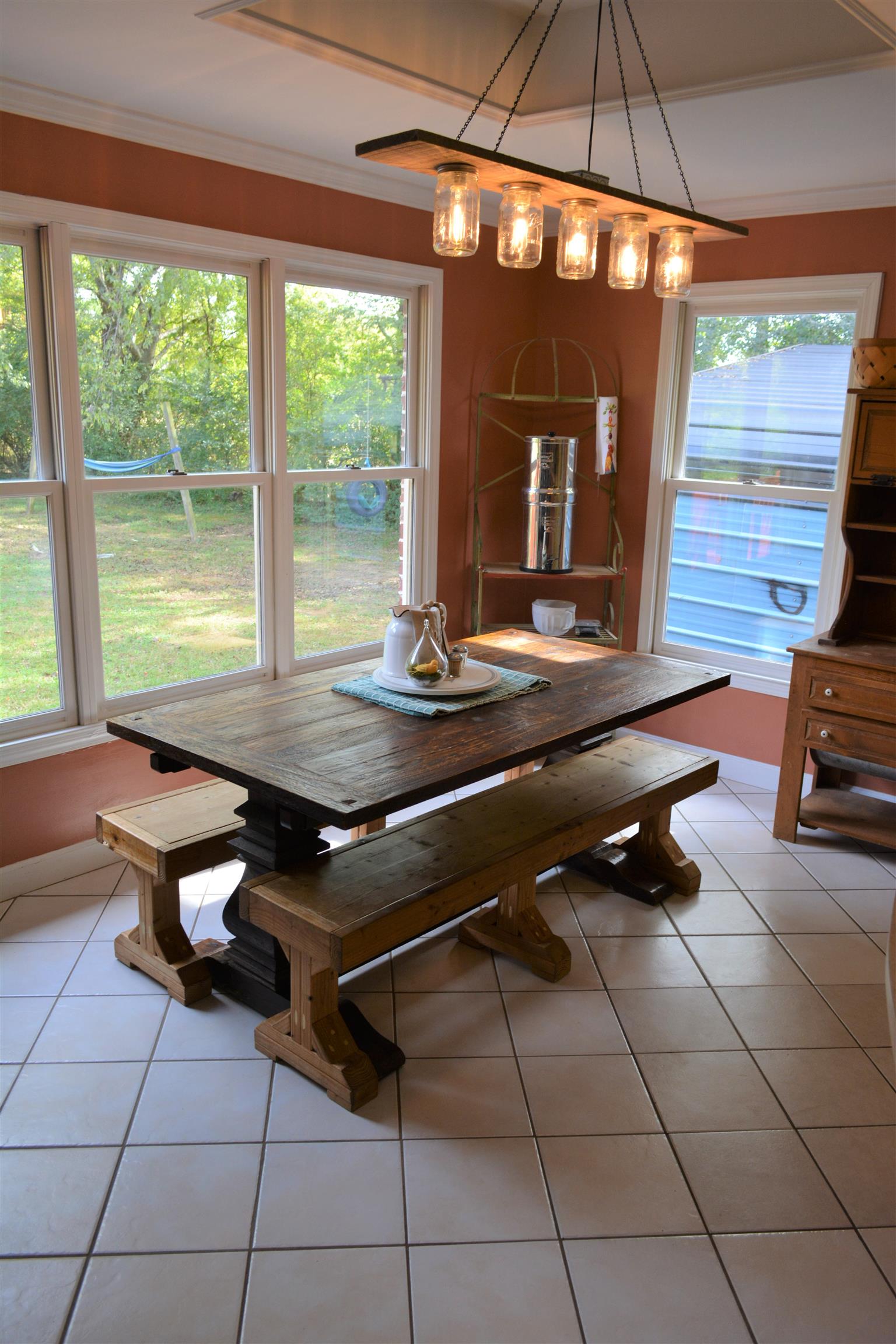 657 Earl Warren Road Beechgrove, TN 37018 - Photo 8 of 26 Breakfast nook