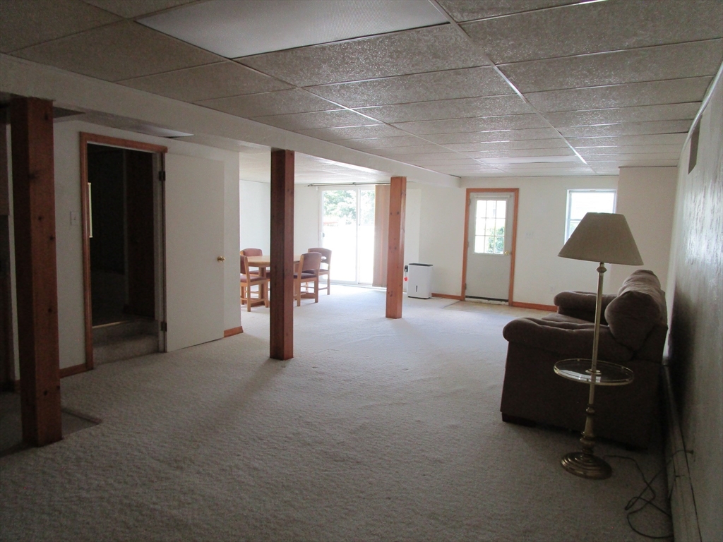 80 Fort Hill Road Oxford, MA 01540 - Photo 36 of 42 Gallery Image 36