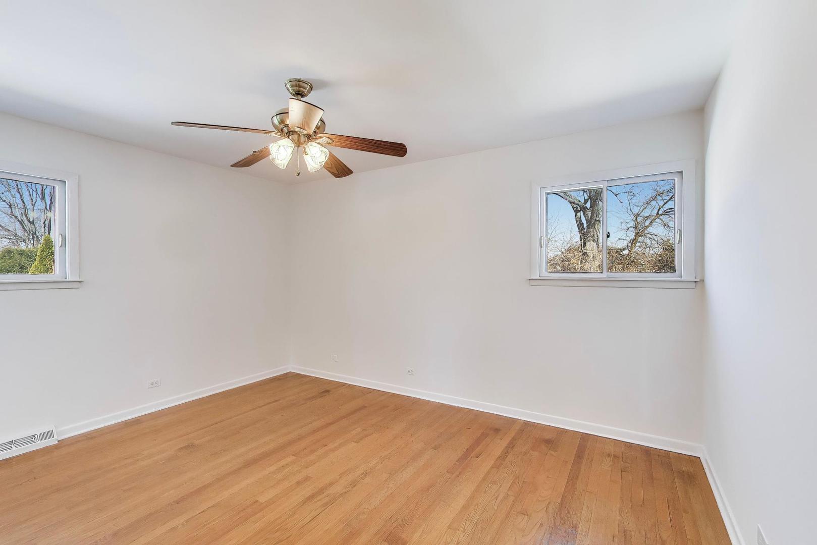 2316 Virginia Street Park Ridge, IL 60068 - Photo 13 of 37 Gallery Image 13
