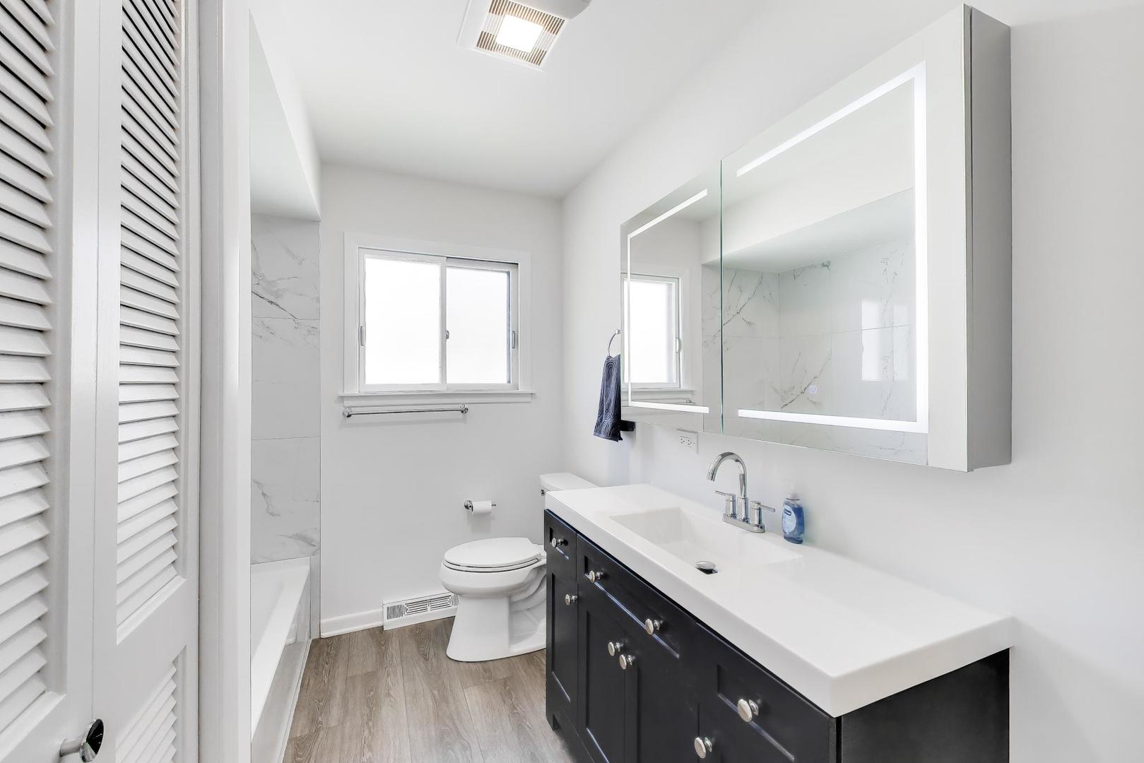 2316 Virginia Street Park Ridge, IL 60068 - Photo 24 of 37 Gallery Image 24