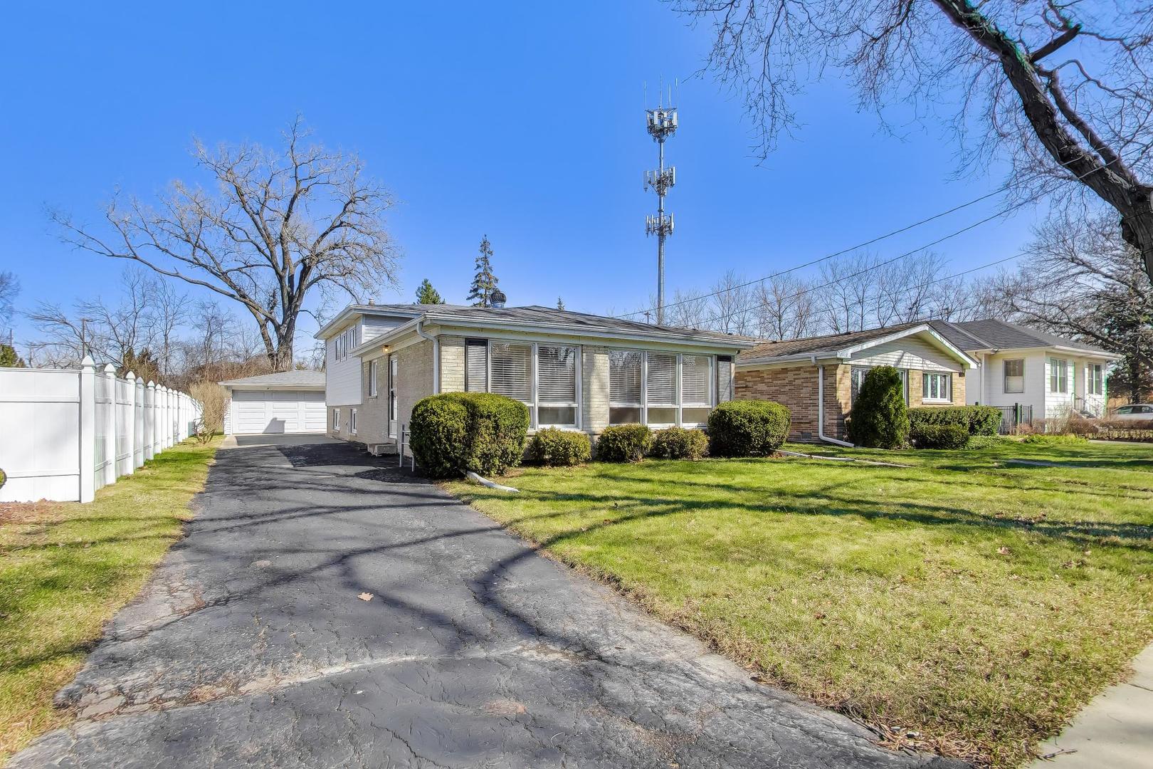 2316 Virginia Street Park Ridge, IL 60068 - Photo 3 of 37 Gallery Image 3