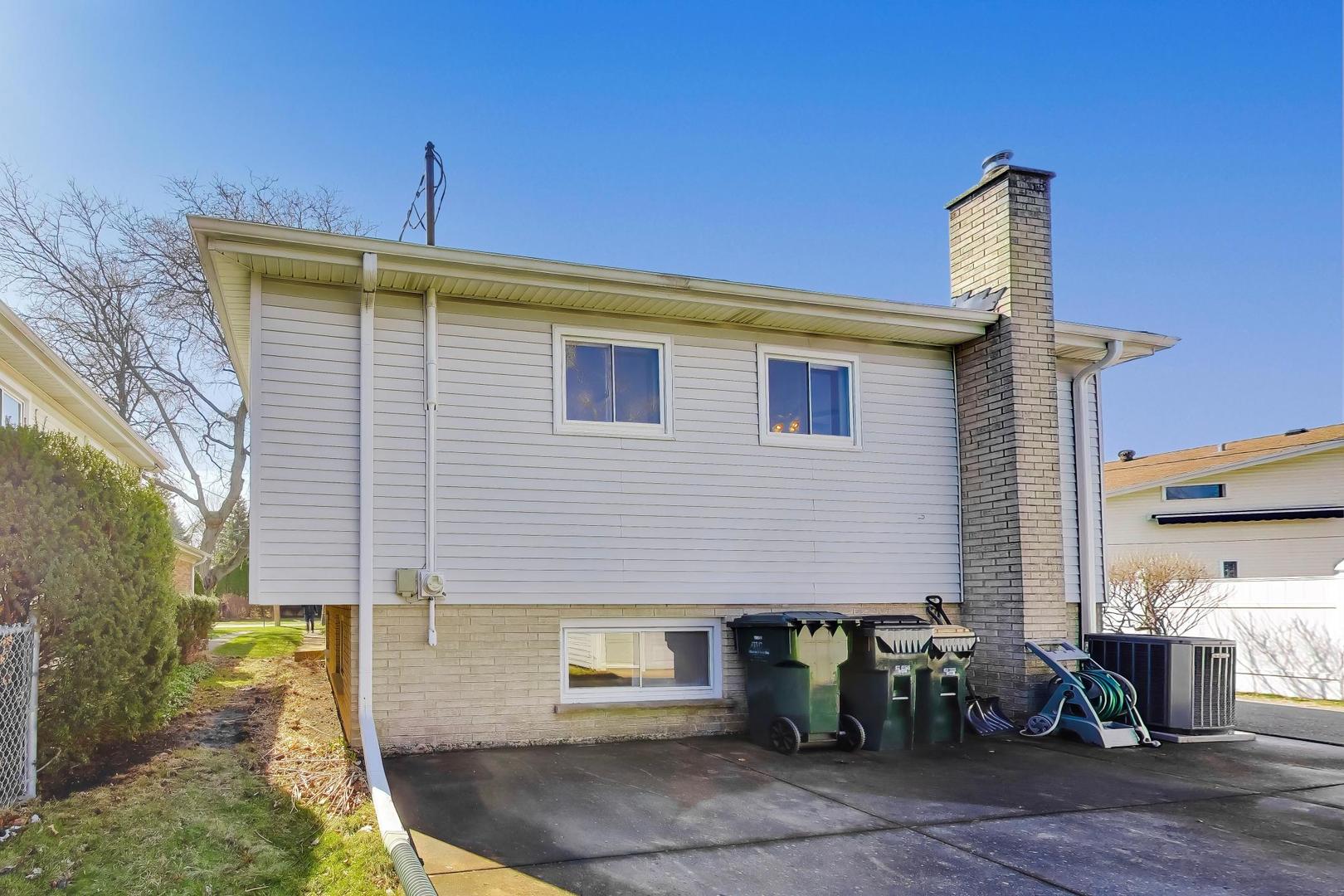 2316 Virginia Street Park Ridge, IL 60068 - Photo 32 of 37 Gallery Image 32
