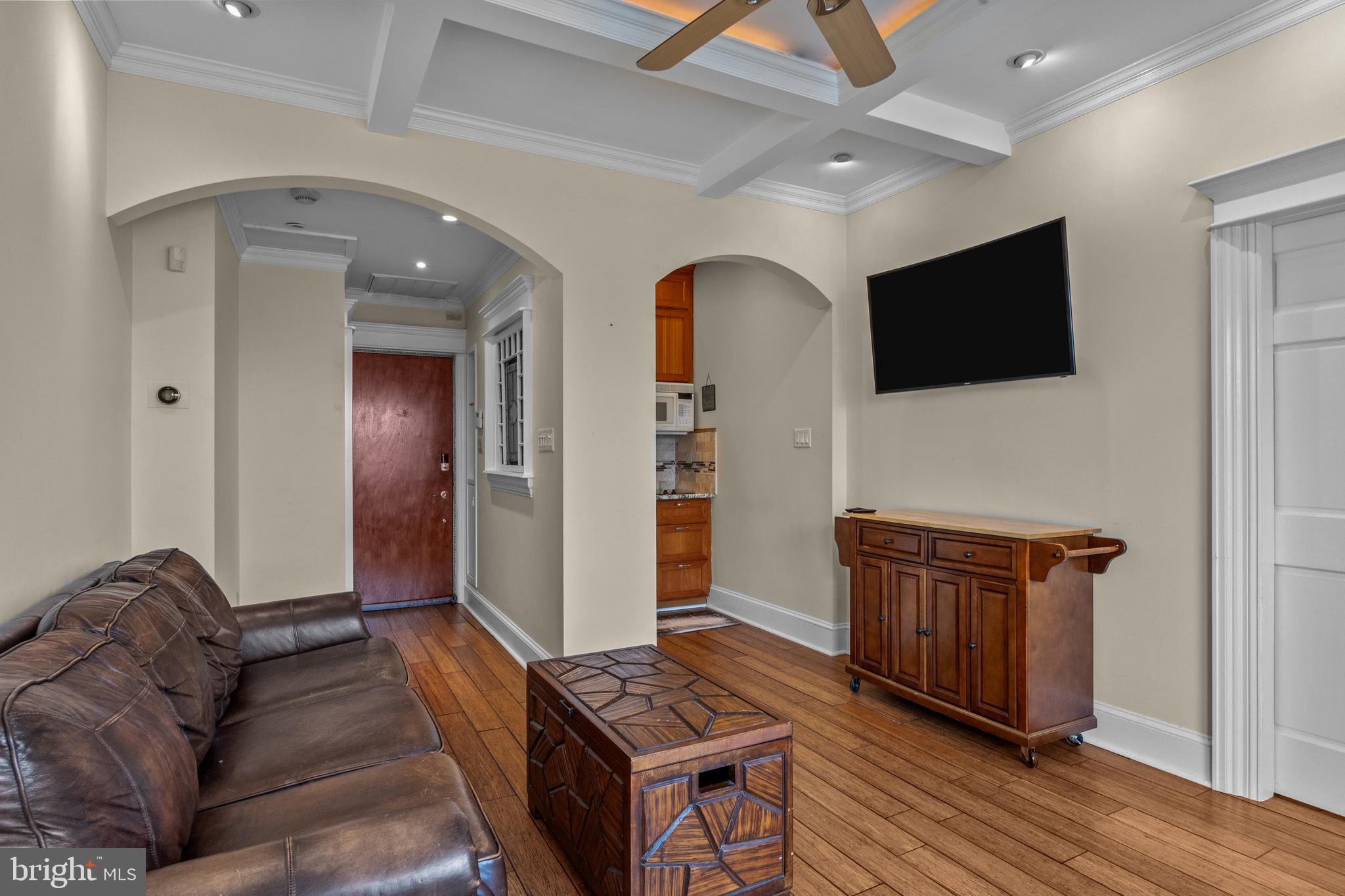 2135 Walnut Street, Unit 1202 Philadelphia, PA 19103 - Photo 3 of 36