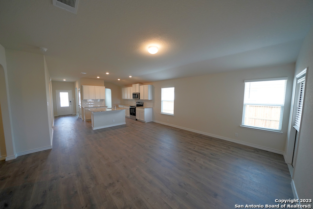 336 Great Raft Cibolo, TX 78108 - Photo 16 of 38