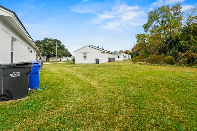 $1,600 | 3043 Terry Drive, North Charleston, SC 29405