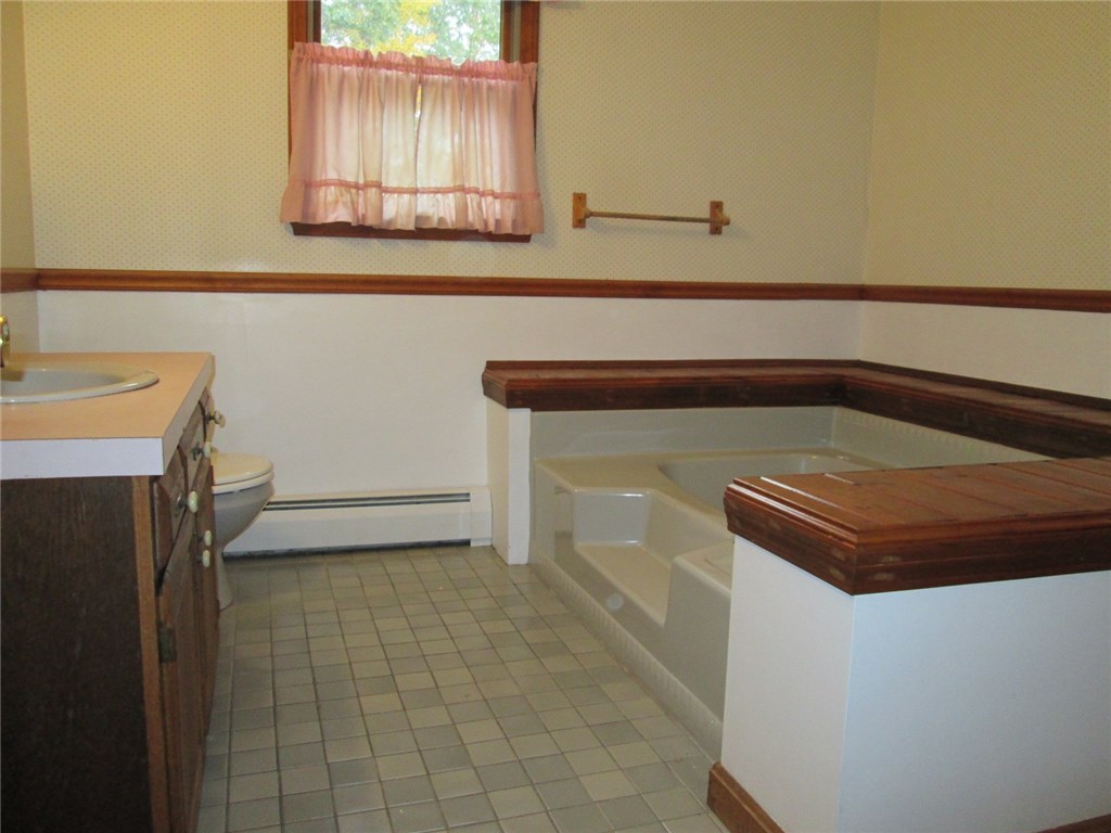 40 Mill Pond Road Exeter, RI 02822 - Photo 20 of 34