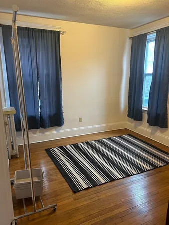 $4,900 | 1677 Beacon Street, Unit 2, Brookline, MA 02445