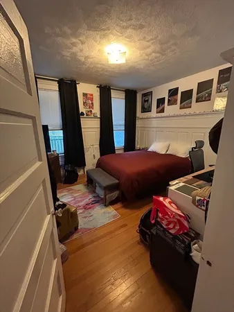 $4,900 | 1677 Beacon Street, Unit 2, Brookline, MA 02445