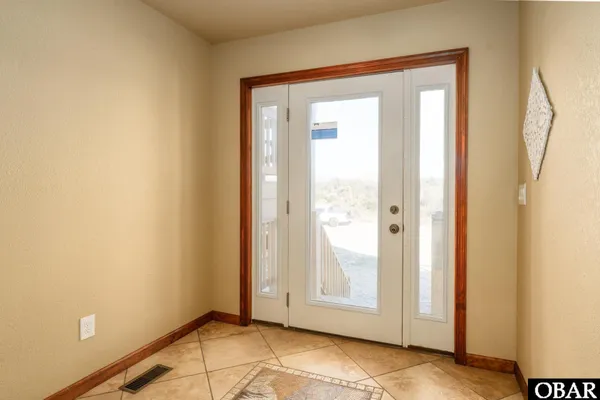 $1,295,000 | 2146 Sandfiddler Road, Corolla, NC 27927