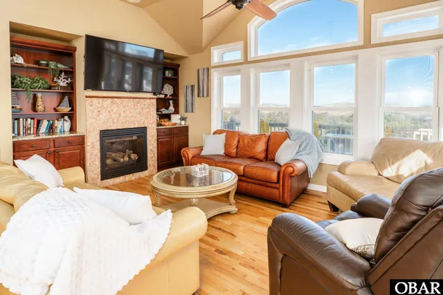 $1,335,000 | 2146 Sandfiddler Road, Corolla, NC 27927