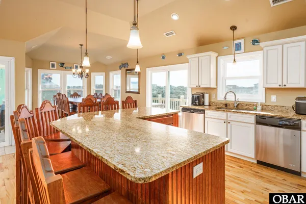 $1,295,000 | 2146 Sandfiddler Road, Corolla, NC 27927