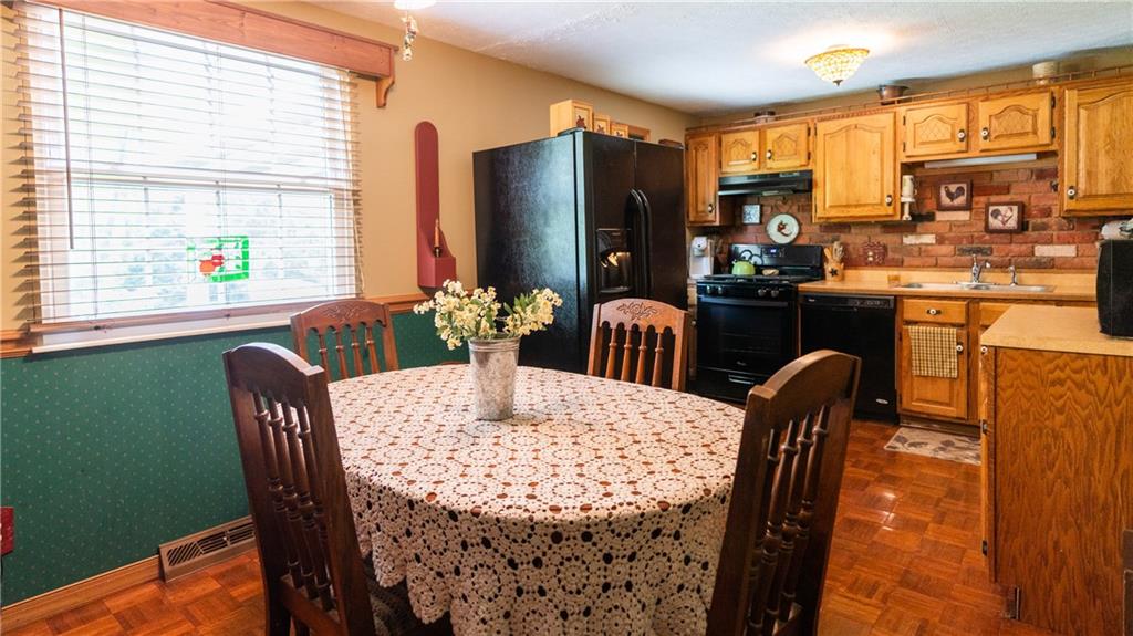 3299 Valley View Road Sharpsville, PA 16150 - Photo 11 of 25 Gallery Image 11