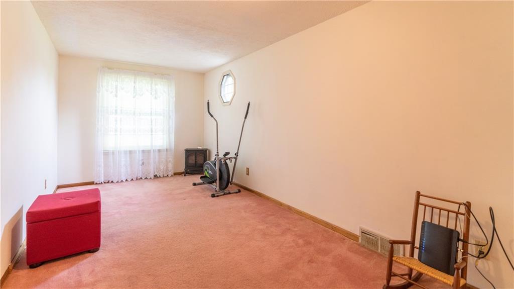 3299 Valley View Road Sharpsville, PA 16150 - Photo 16 of 25 Gallery Image 16