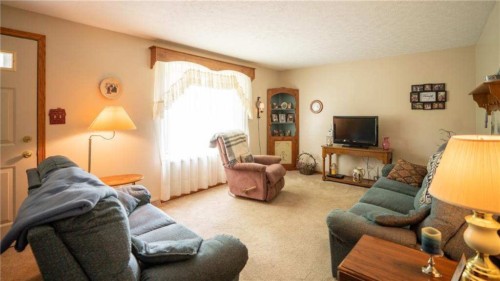 3299 Valley View Road Sharpsville, PA 16150 - Photo 7 of 25 Gallery Image 7