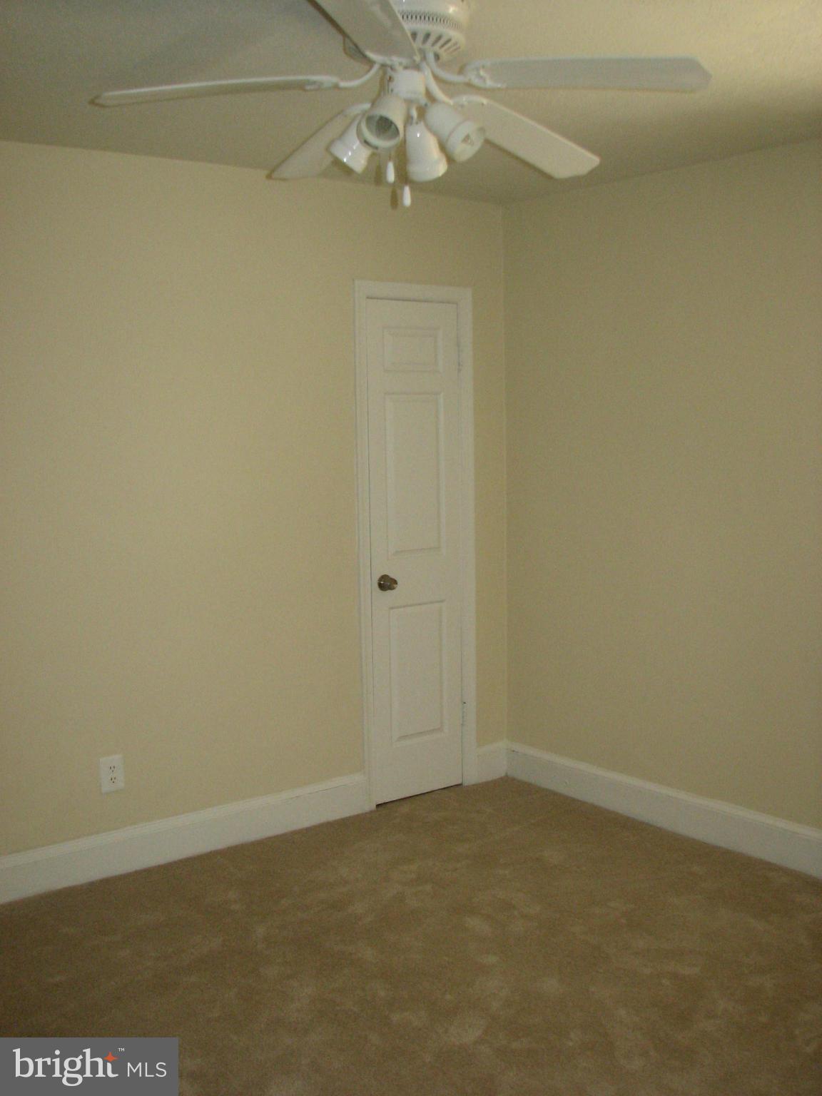 1367 K Street Southeast, Unit 101 Washington, DC 20003 - Photo 10 of 14 a view of an empty room