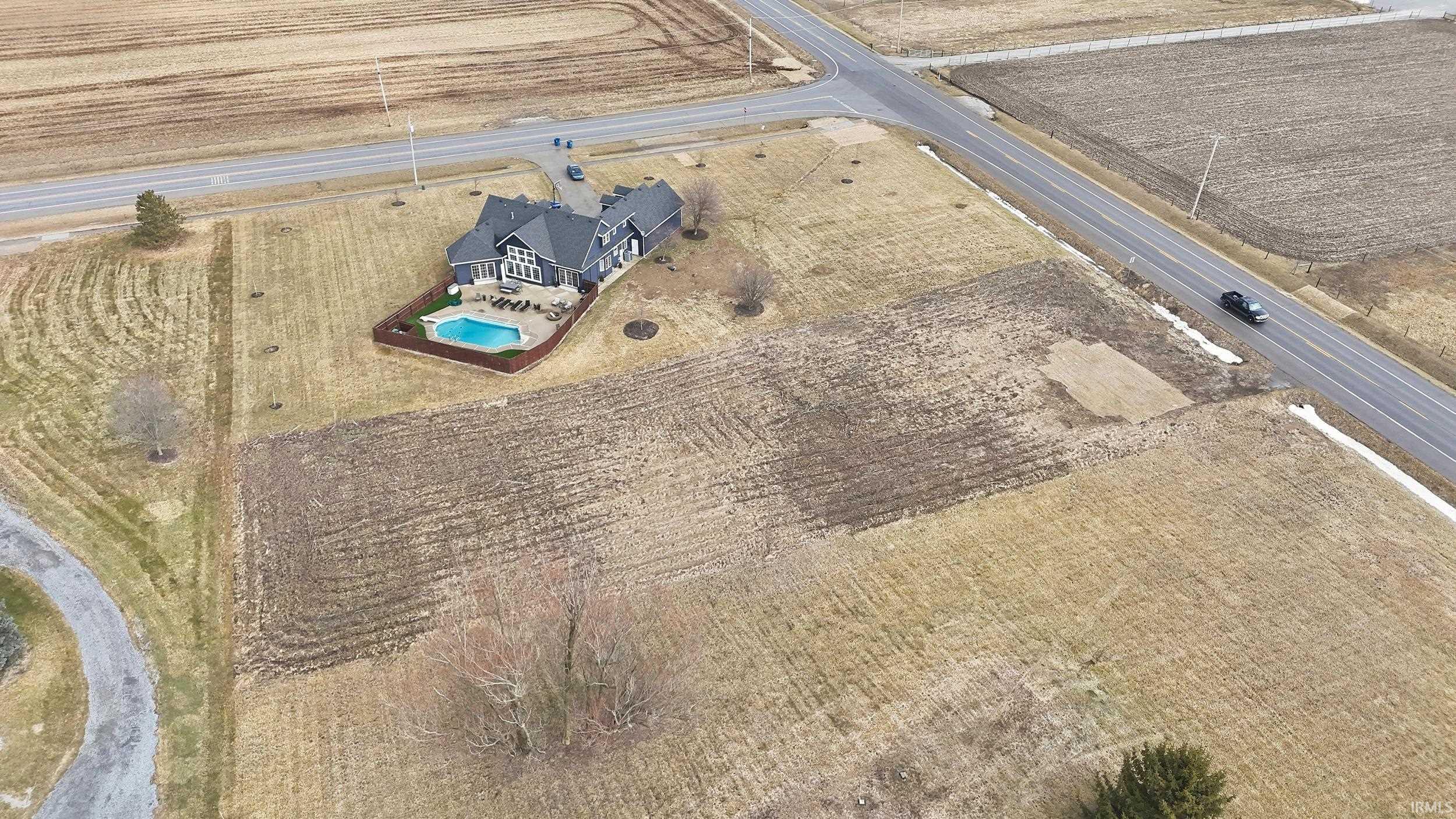 8849 Schwartz Road Fort Wayne, IN 46835 - Photo 11 of 24 Gallery Image 11