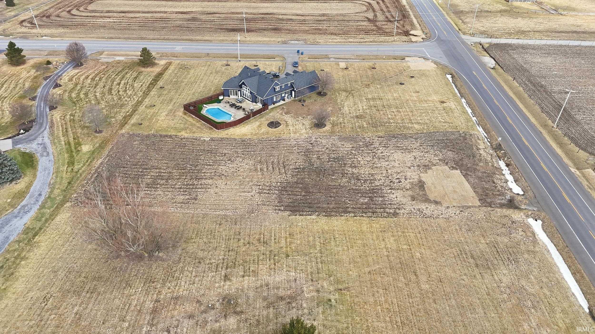 8849 Schwartz Road Fort Wayne, IN 46835 - Photo 13 of 24 Gallery Image 13
