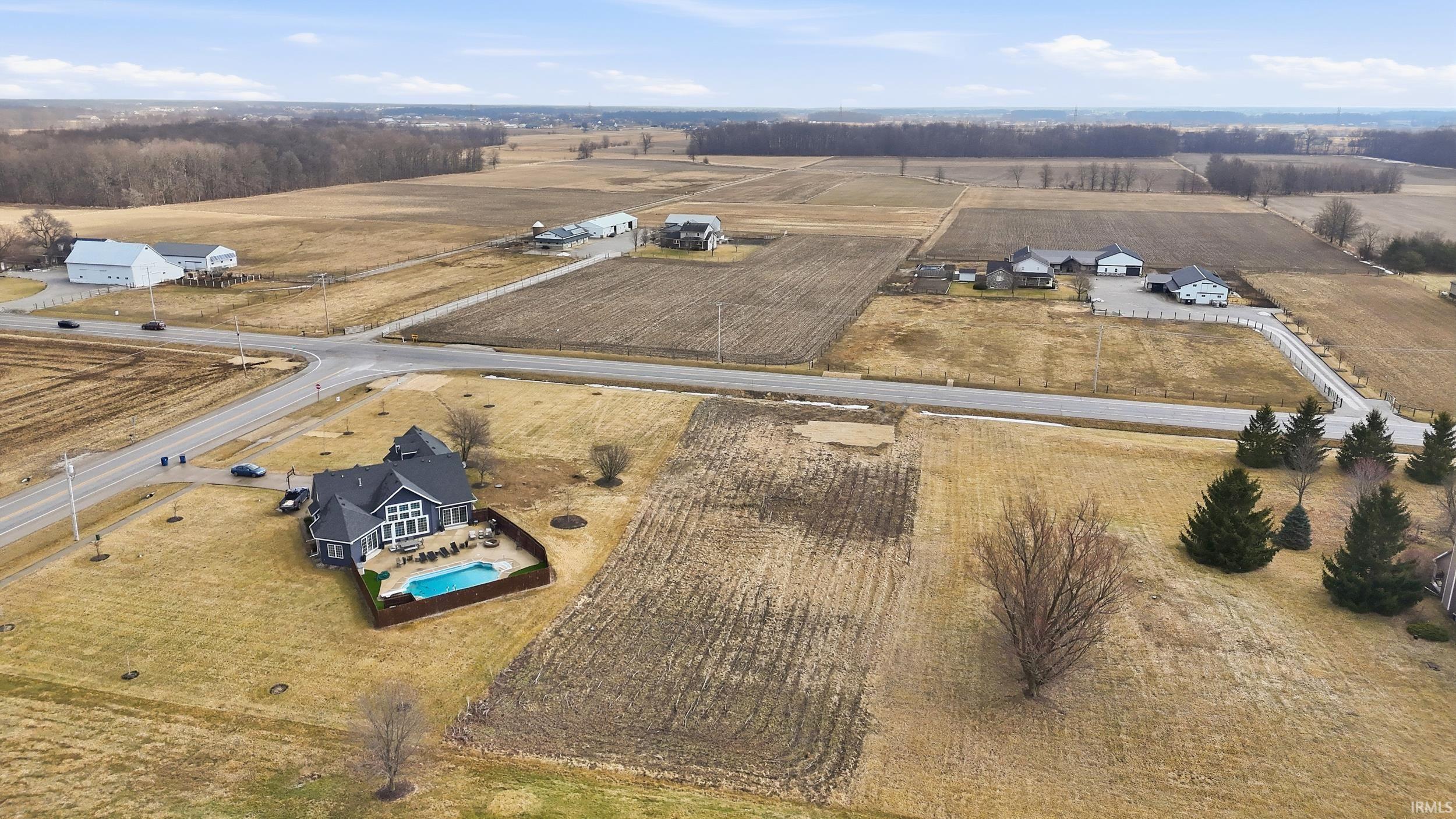 8849 Schwartz Road Fort Wayne, IN 46835 - Photo 8 of 24 Gallery Image 8