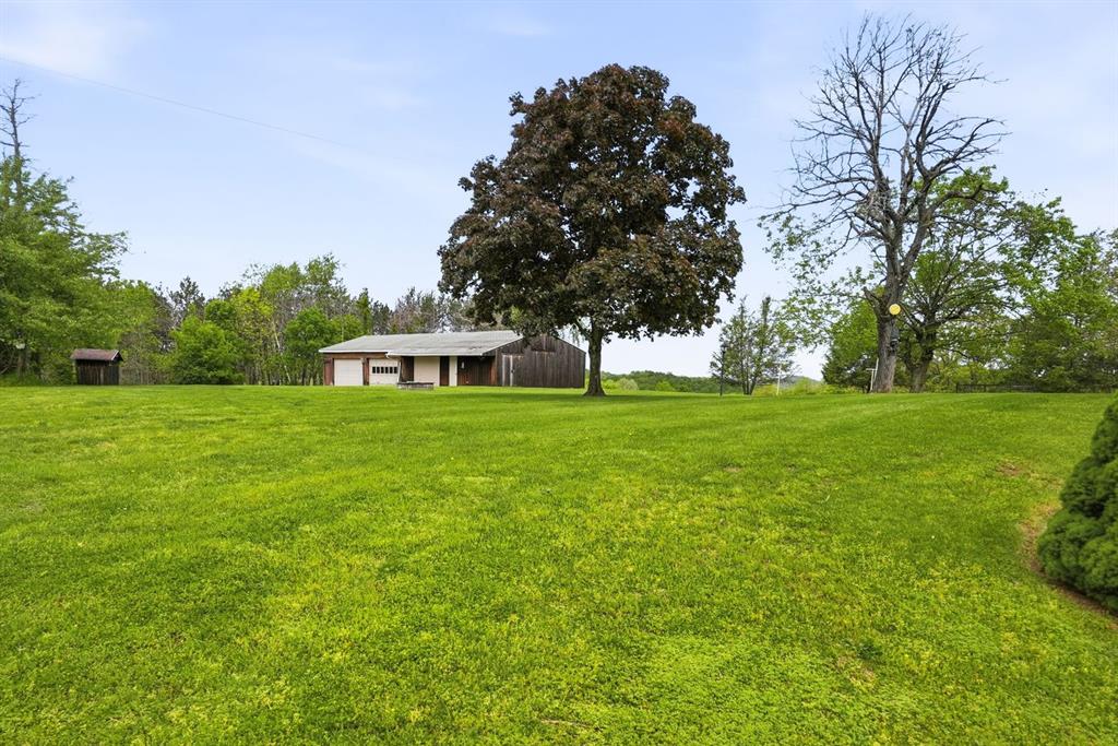 1389 Gilchrist Road Leechburg, PA 15690 - Photo 25 of 38