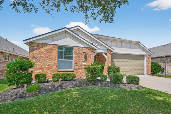 $2,250 | 16318 Brookside Willow Lane, Houston, TX 77084