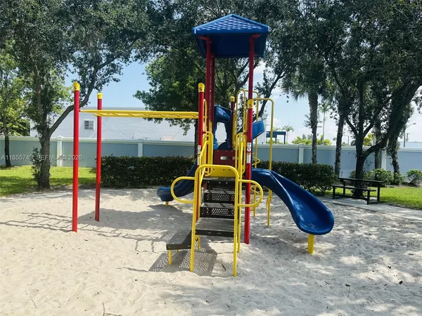 $2,500 | 3442 Northwest 13th Street, Unit 3442, Lauderhill, FL 33311