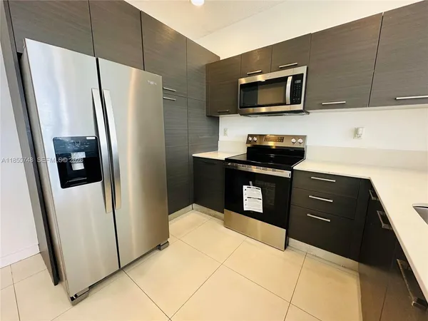 $2,500 | 3442 Northwest 13th Street, Unit 3442, Lauderhill, FL 33311