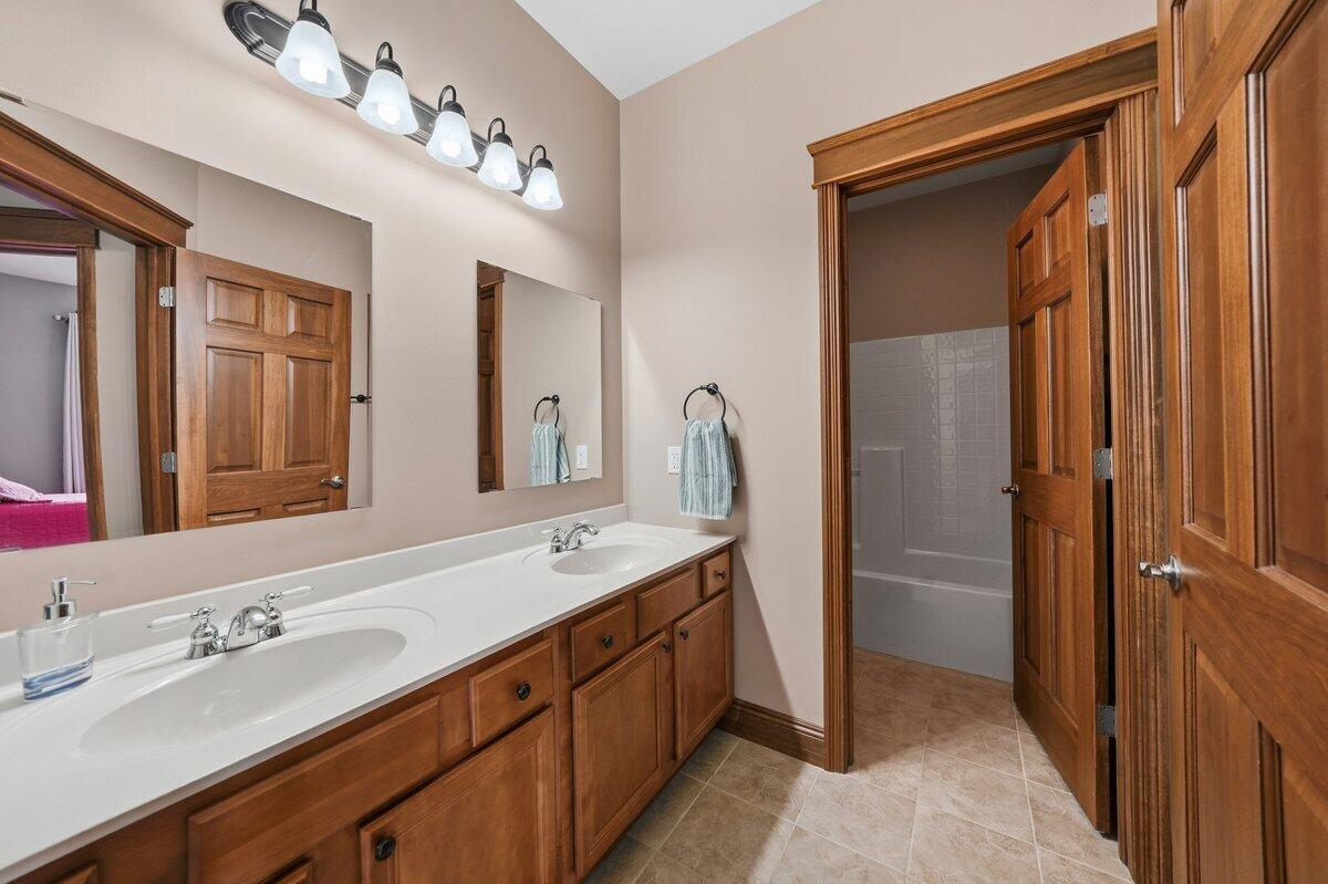 118 Windridge Road Valparaiso, IN 46385 - Photo 30 of 70 1200x799