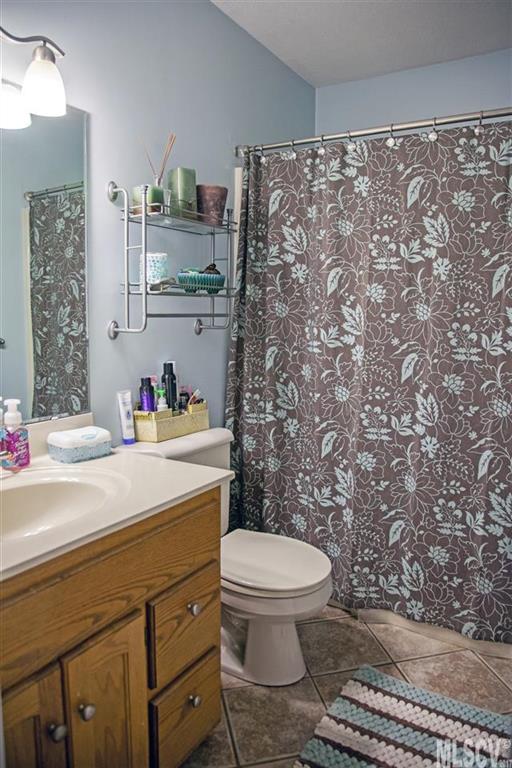233 Cedar Valley Road Hudson, NC 28638 - Photo 5 of 17 Gallery Image 5
