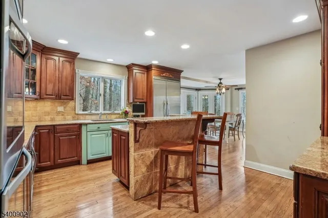 $1,400,000 | 3 Spring House Road, Bernardsville, NJ 07924