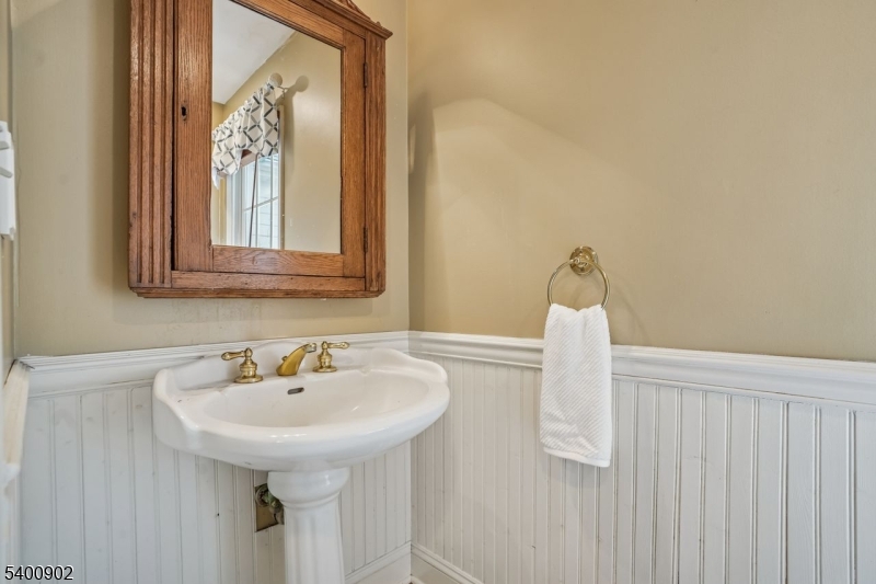 3 Spring House Road Bernardsville, NJ 07924 - Photo 18 of 46