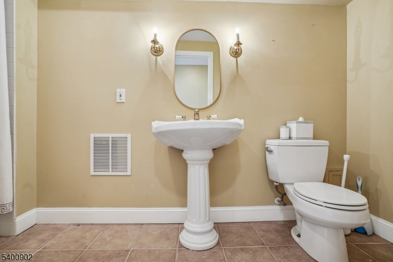 3 Spring House Road Bernardsville, NJ 07924 - Photo 36 of 46