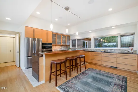 $2,380,000 | 1018 Terrell Woods Lane, Chapel Hill, NC 27516