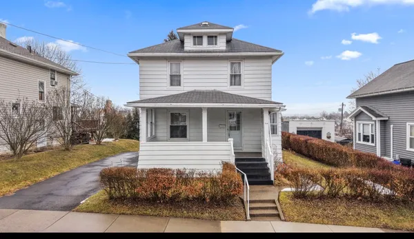 $184,990 | 210 Bermond Avenue, Endicott, NY 13760