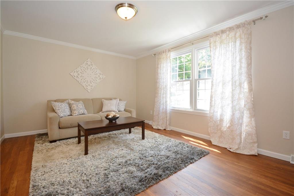 931 Harvard Road Monroeville, PA 15146 - Photo 3 of 25 Gallery Image 3
